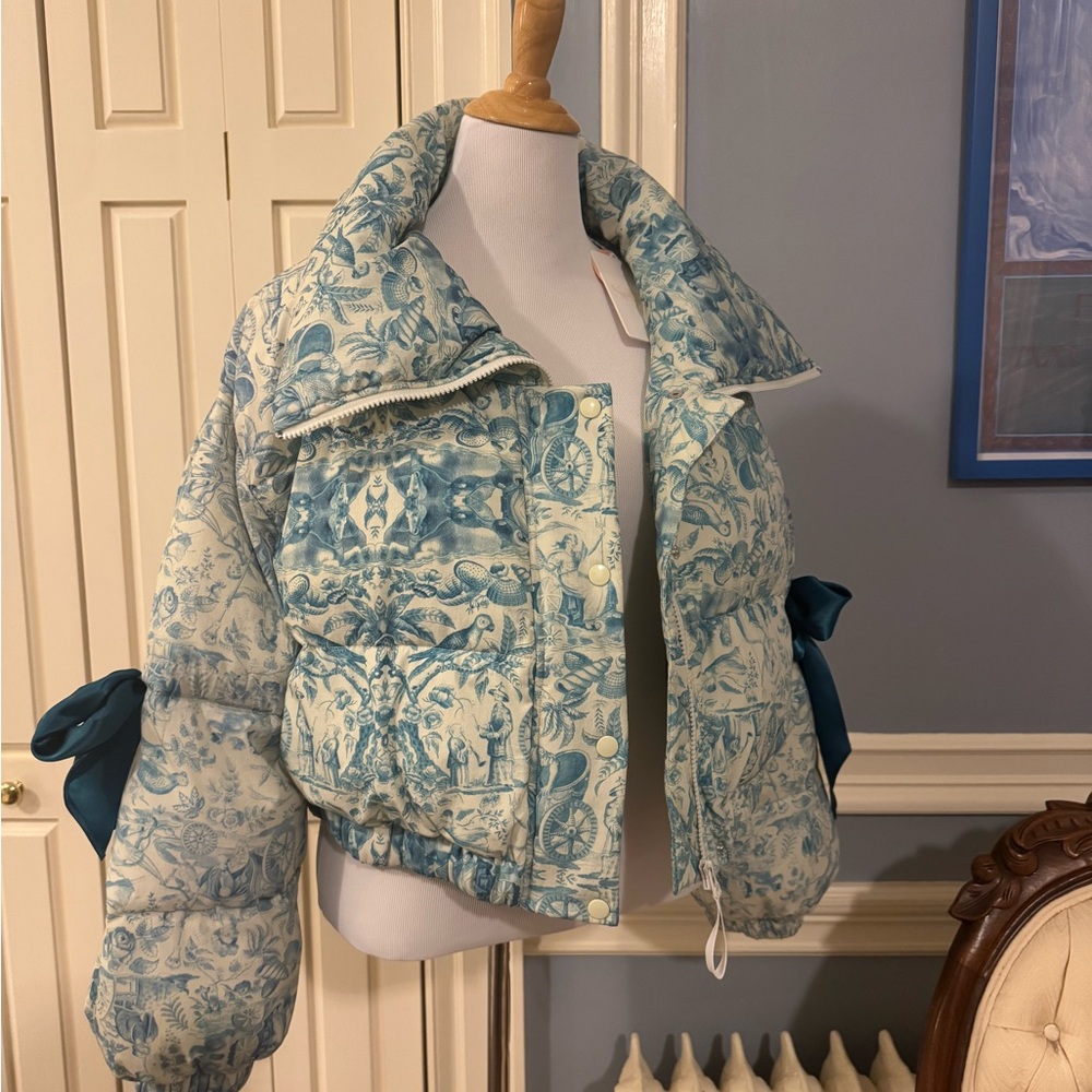 Selkie Porcelain Marshmallow Puffer
